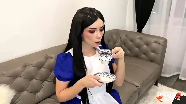 Madness Alice Deep Sucks And Rough Fucks The Hatter To Cum In Mouth After Tea Party
