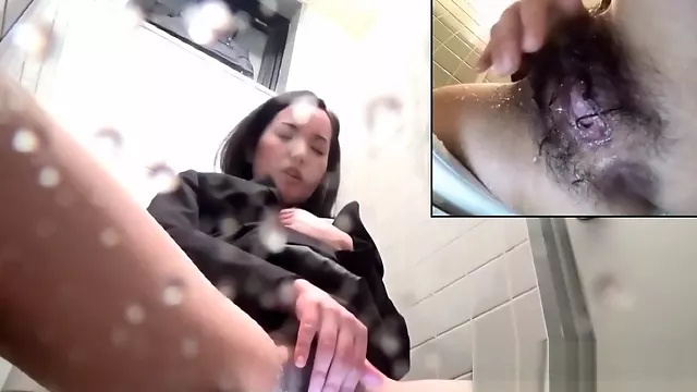 Hairy japan teen rubbing