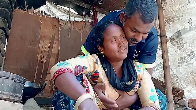 चाची, भारतीय चाची, चूत में वीर्य, पहला गुदा वीडियो, पहली बार, पहिली बार भारतीय, जैसे, आउटडोर, औरत