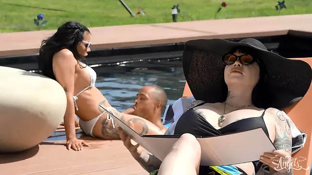 Ebony Anal Riesen, Transe Arschlecken, Große Titten Gefickt, Dicke Titten Und Bikini, Bisex Mit Ehefrau