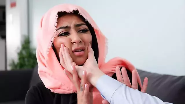Sex Arab Payudara, Babe Payudara, Jilbab Blowjob, Blowjob Payudara, Rambut Coklat Big Boobs
