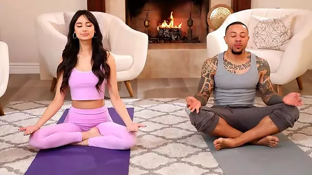 Cali Teen Does Some Snatch Stretching with Her Black Yoga Instructor's Root Chakra GP1797